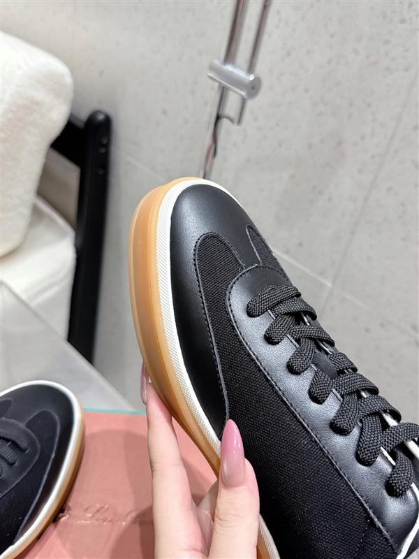 20251128153657562 310